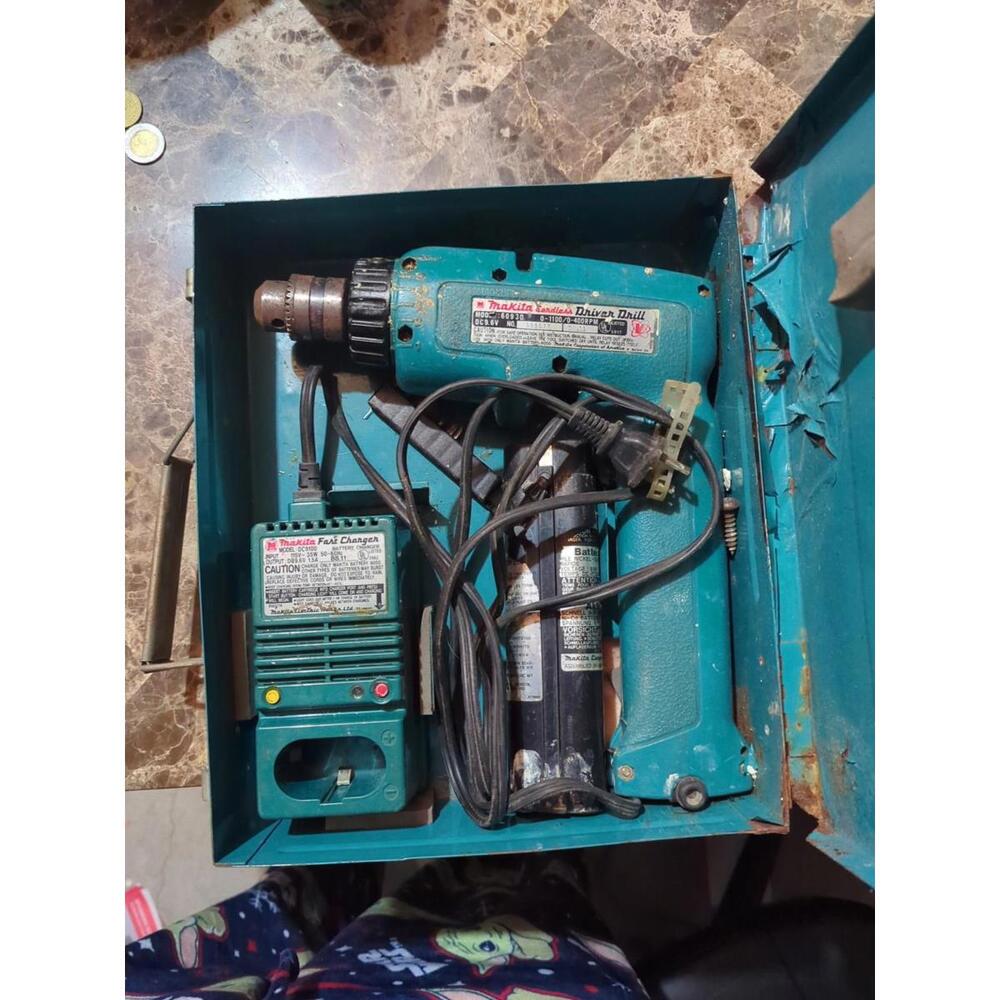 MAKITA Vtg 6095D DC9.6V Cordless Drill Battery DC9700A & Charger + Case